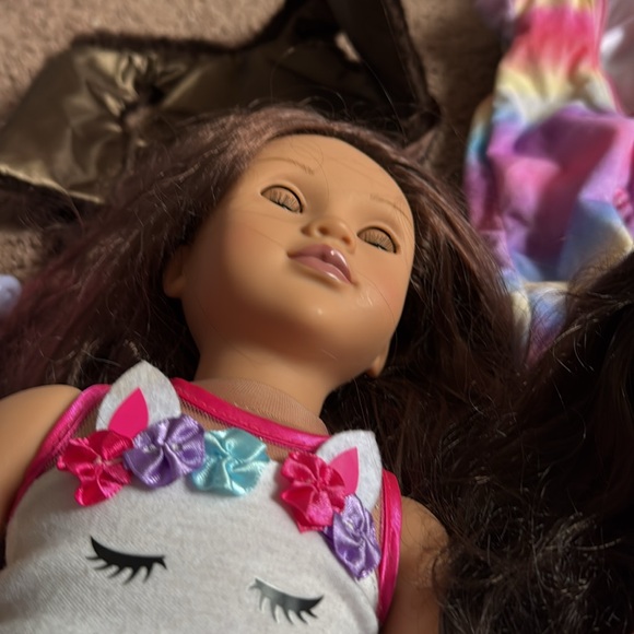 American girl dolls with some clothes and shoes and other items. - Picture 9 of 9